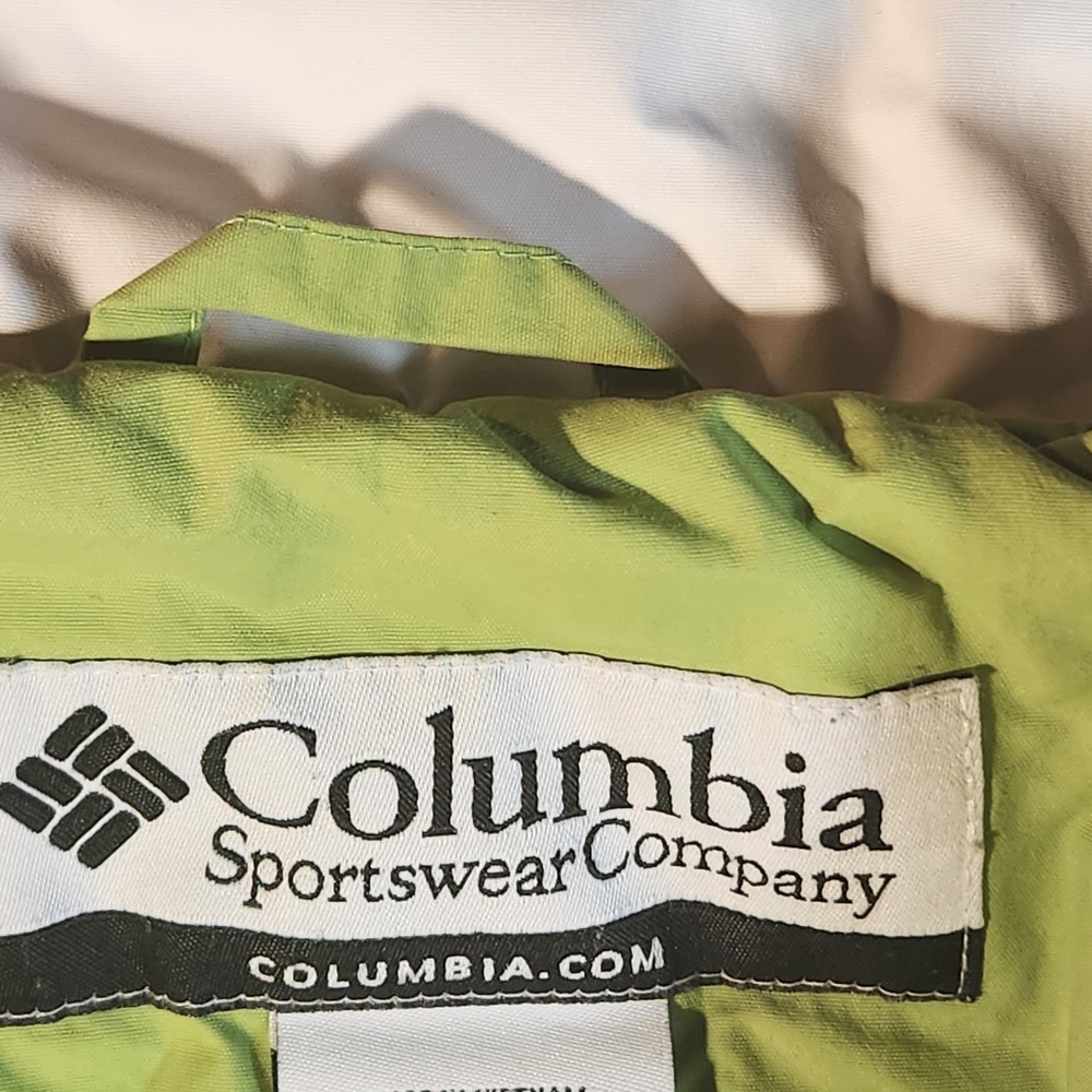 Columbia Jacket Womens Medium White Green Black Rain Waterproof Storm Dry Y2K - Picture 5 of 9